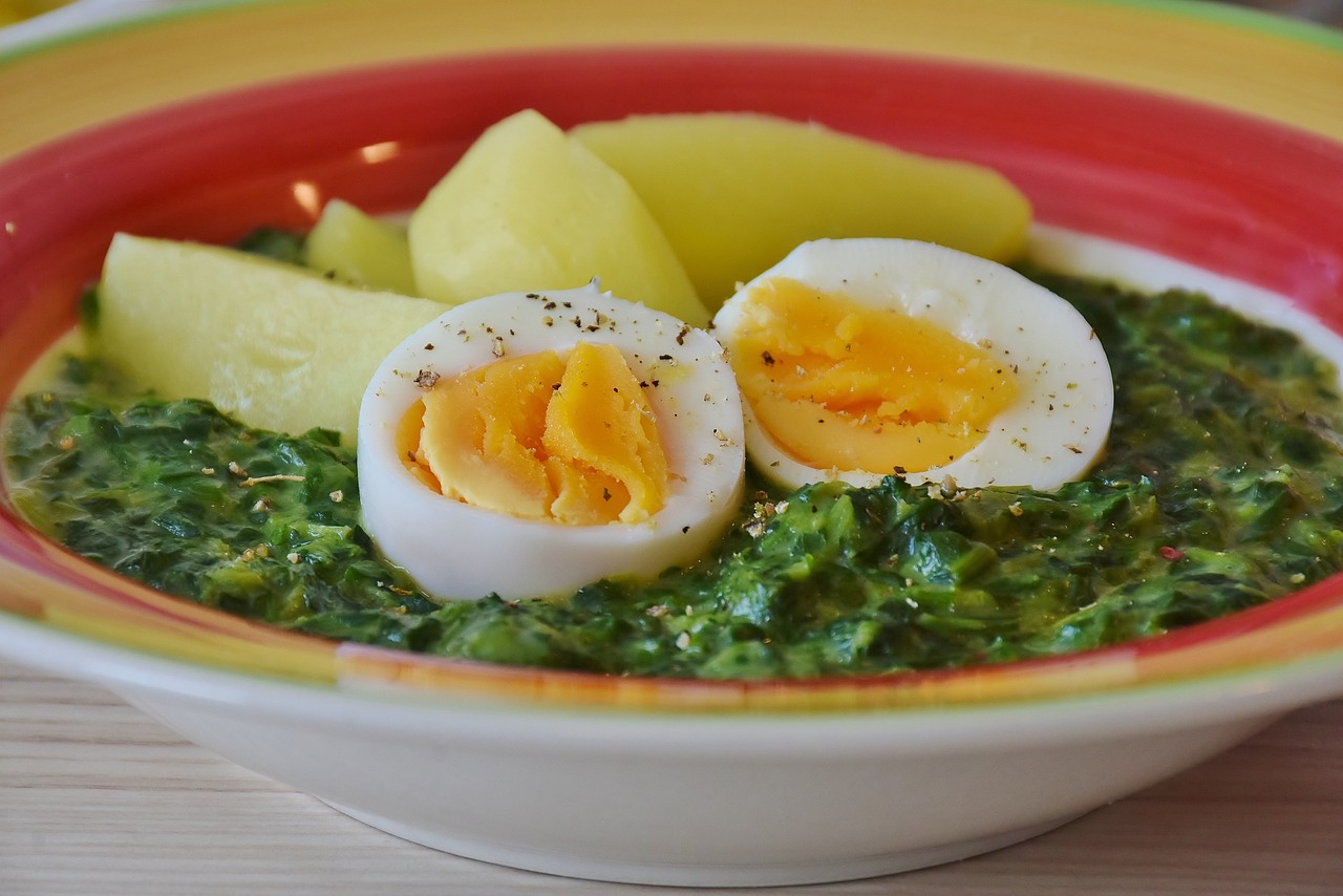 vitamin B9 i ägg och spenat
